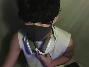 Stripchat Live Sex Cam of kasanhwav