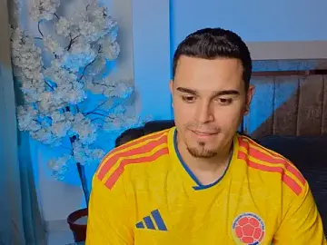 Stripchat Sex Cam of Soy-Albert_