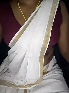 Stripchat Free Porn Cam of Tamilmallu-duskygirl03