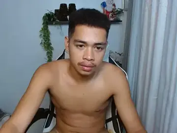 Stripchat Sex Chat of curlyasian_njxx