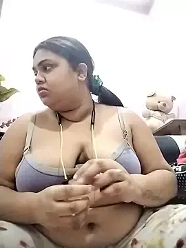 Stripchat Free Porn Cam of hotsilk21