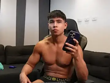 Stripchat Best Webcam of Bray_Kevin