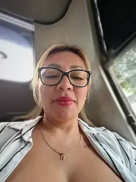 Stripchat Adult Webcams of DIANITA_1988