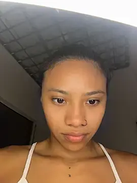 Stripchat Watch Live Sex Cams of Mia-miauuuuu