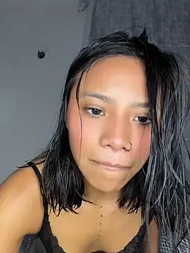 Stripchat Adult Webcam of Mia-miauuuuu