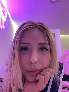 Stripchat Live Porn of Sofy_Softtt