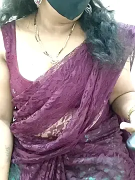 Stripchat Sex Cam of luci-queen