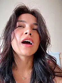 Stripchat Watch Live Sex Cams of Adriennesexxx