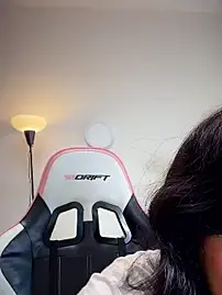 Stripchat Free Live Porn of Adriennesexxx