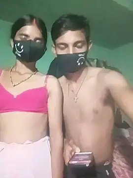 Stripchat Best live sex cam show of Cute_Puspi