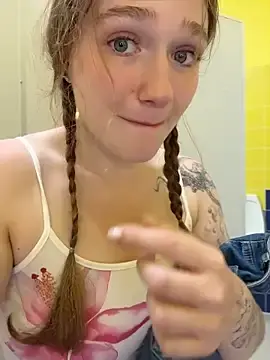 Stripchat Live Sex Cam of RussianWoman