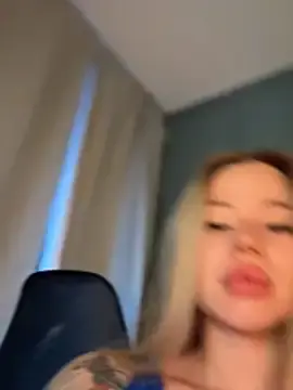 Stripchat Live Sex Cam of curchez_