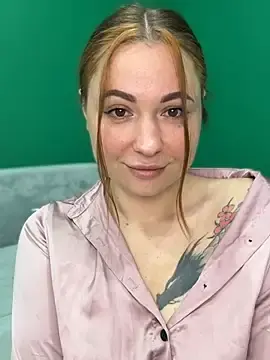 Stripchat Nude Webcam of dreams4u