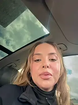 Stripchat Nude Webcam of Alirawrz
