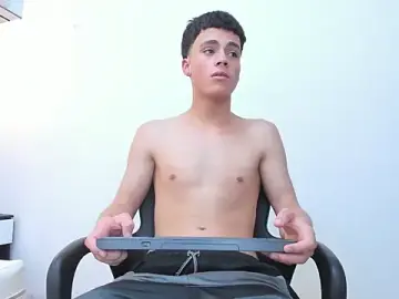 Stripchat Free Porn Cam of Stiven_Cooper2