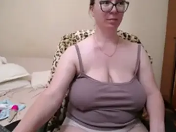 Stripchat Live Sex of saggyytitss