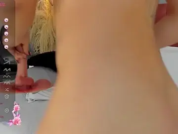 Stripchat Watch Live Sex Cams of victoria_decapri