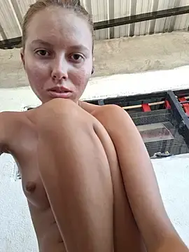 Stripchat Adult Video Chat of Khelmi