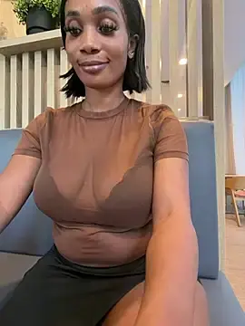 Stripchat Free Porn Cam of ___Nessa