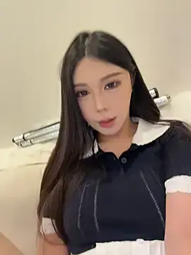 Stripchat Best live sex cam show of 2026_qingyueyue