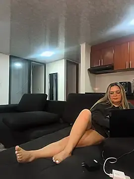Stripchat Nude Webcam of samy_vsn