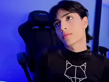 Stripchat Best live sex cam show of Apolo_Noir