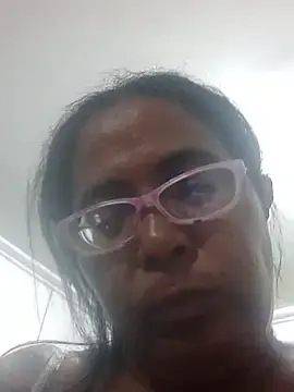 Stripchat Live Porn of Chila78