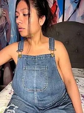 Stripchat Sex Cam of Im_Little