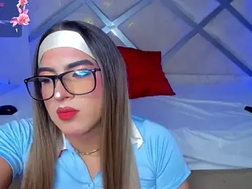 Stripchat Free Porn Cam of cami_rouxx