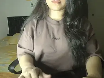Stripchat Live Sex Cam of queen_angel67