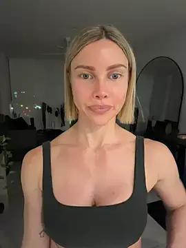 Stripchat Best live sex cam show of raeparks
