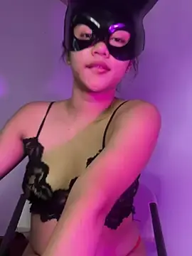 Stripchat Adult Video Chat of Kiee_19