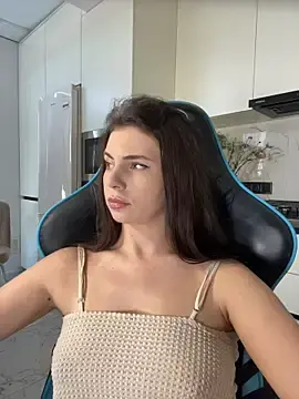 Stripchat Live Sex of CurlyLara