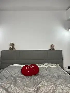 Stripchat Free Porn Cam of CurlyLara