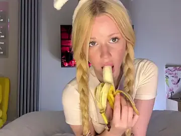 Stripchat Live Sex of moonavelle