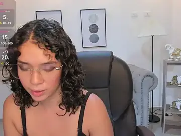 Stripchat Best live sex cam show of sienna_luxor
