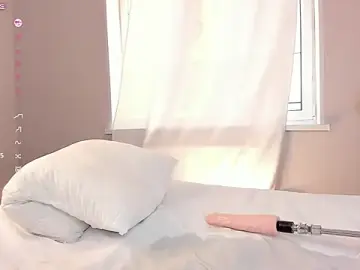 Stripchat Nude Webcam of SweetLilyLove