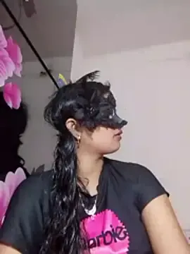 Stripchat Adult Webcams of Sweetie_250