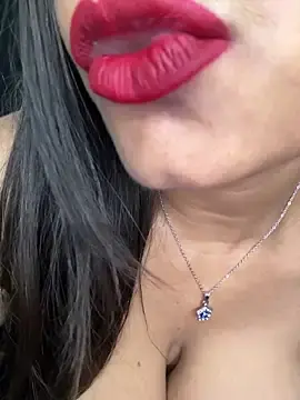 Stripchat Live Sex Cam of love_pihu