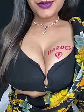 Stripchat Live Sex Cam of love_pihu