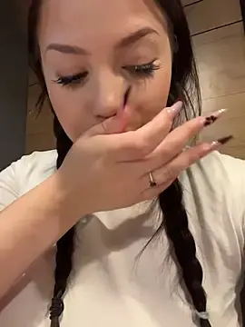 Stripchat Free Live Porn of Chloe__Moon