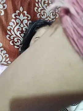 Stripchat Live Sex Cam of Sandhya_77