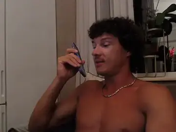 Stripchat Sex Cam of DorianSalazar1