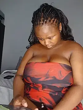 Stripchat Sex Cam of SELYS_NANA