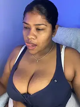 Stripchat Adult Webcams of paola091