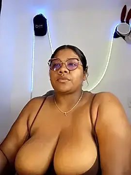 Stripchat Live Porn of paola091