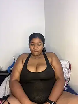Stripchat Best Webcam of paola091
