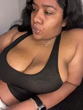 Stripchat Best Webcam of paola091