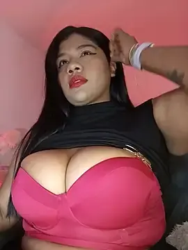 Stripchat Free Live Porn of paola091