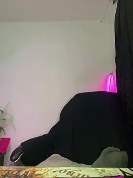 Stripchat Nude Webcam of paola091